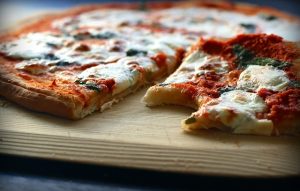pizza-1543198_640