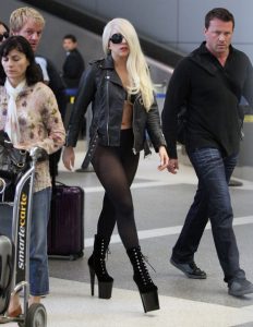 Lady+Gaga+Lady+Gaga+Brings+Edginess+Los+Angeles+f_ThXV0SDA9l
